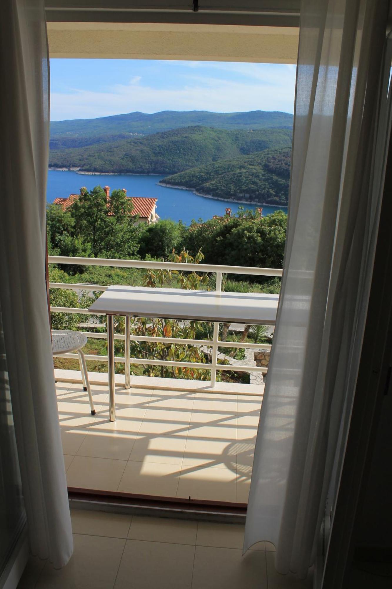 Apartments Vila Marica Rabac Bagian luar foto