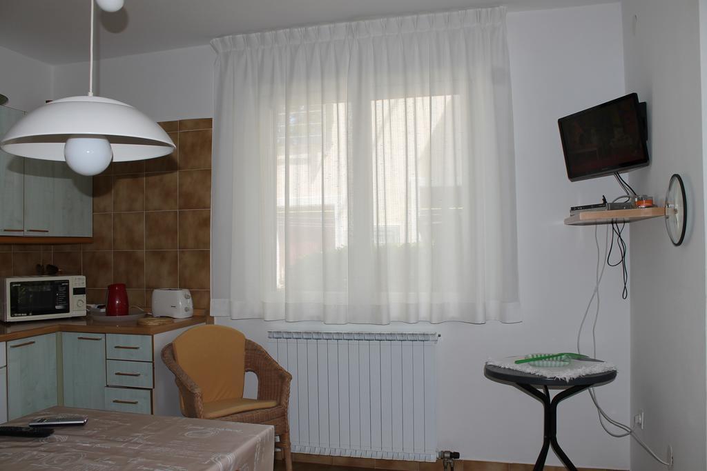 Apartments Vila Marica Rabac Ruang foto